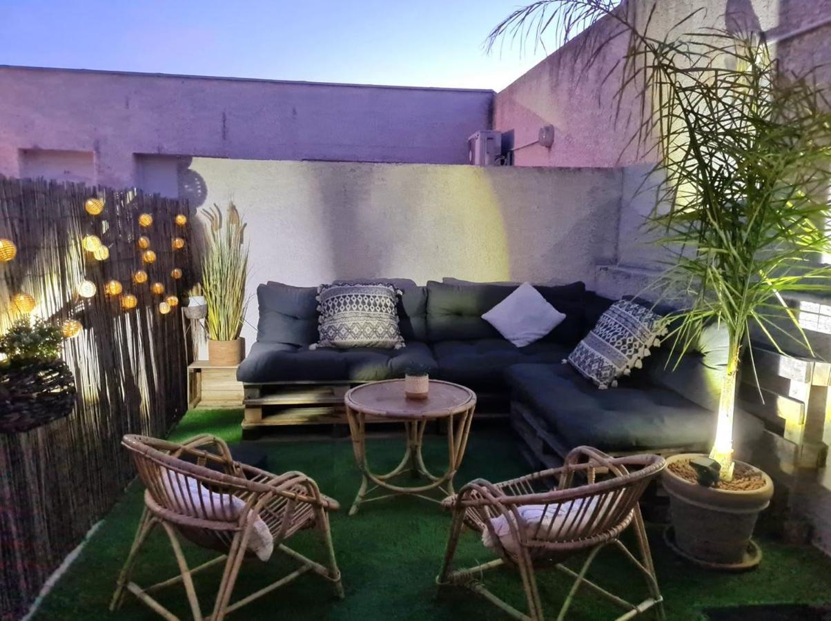 Appartcosy Emplacement Ideal Avec Terrasse & Parking Prive Nîmes Extérieur photo
